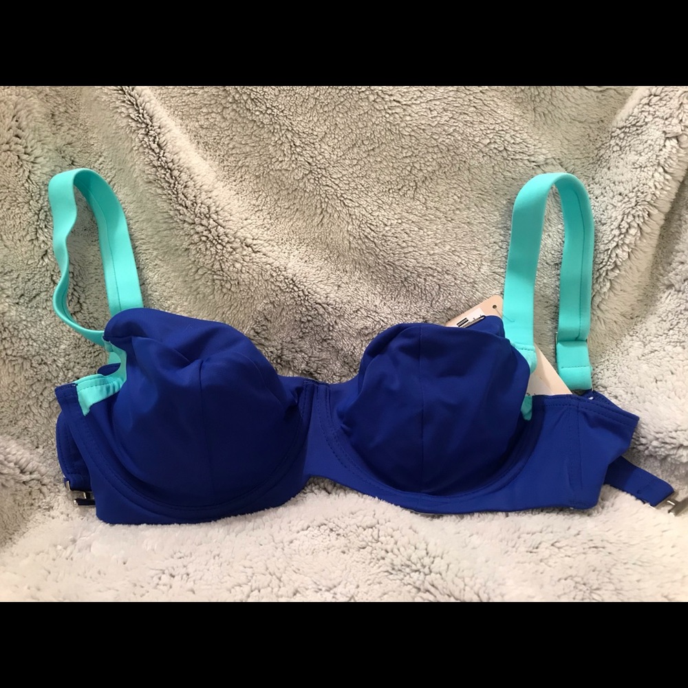 NEW WITH ORIGINAL TAGS!!! Kris Line Bikini Top